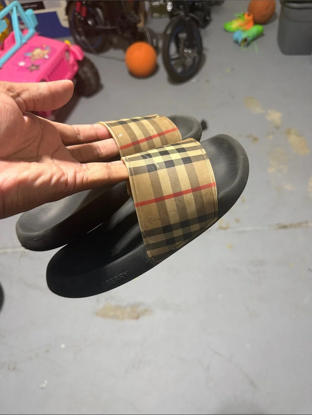 Burberry image shows